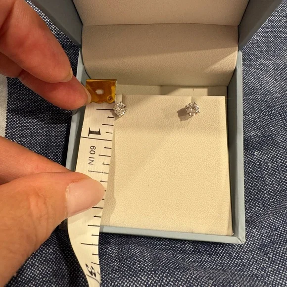 Charles & Colvard White Gold Stud Earrings - Picture 14 of 14